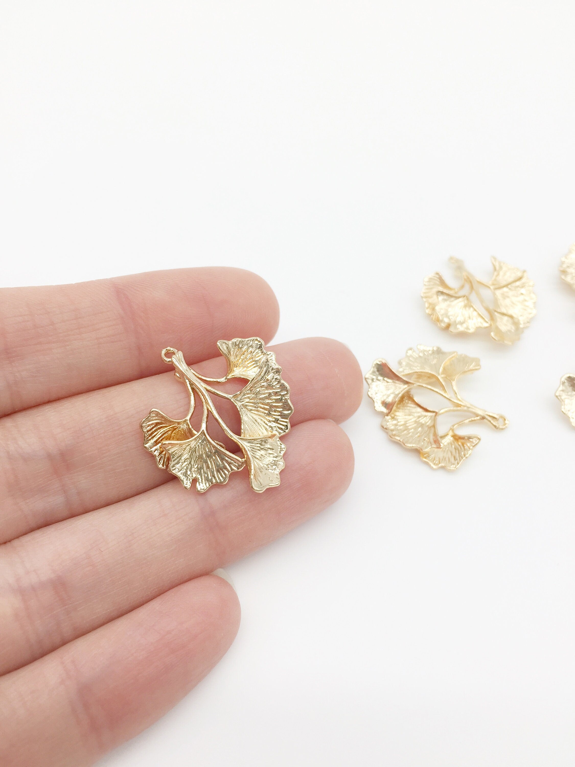 1 x 24K Gold Plated Ginkgo Leaf Cluster Branch Charm, 25x23mm (1734)