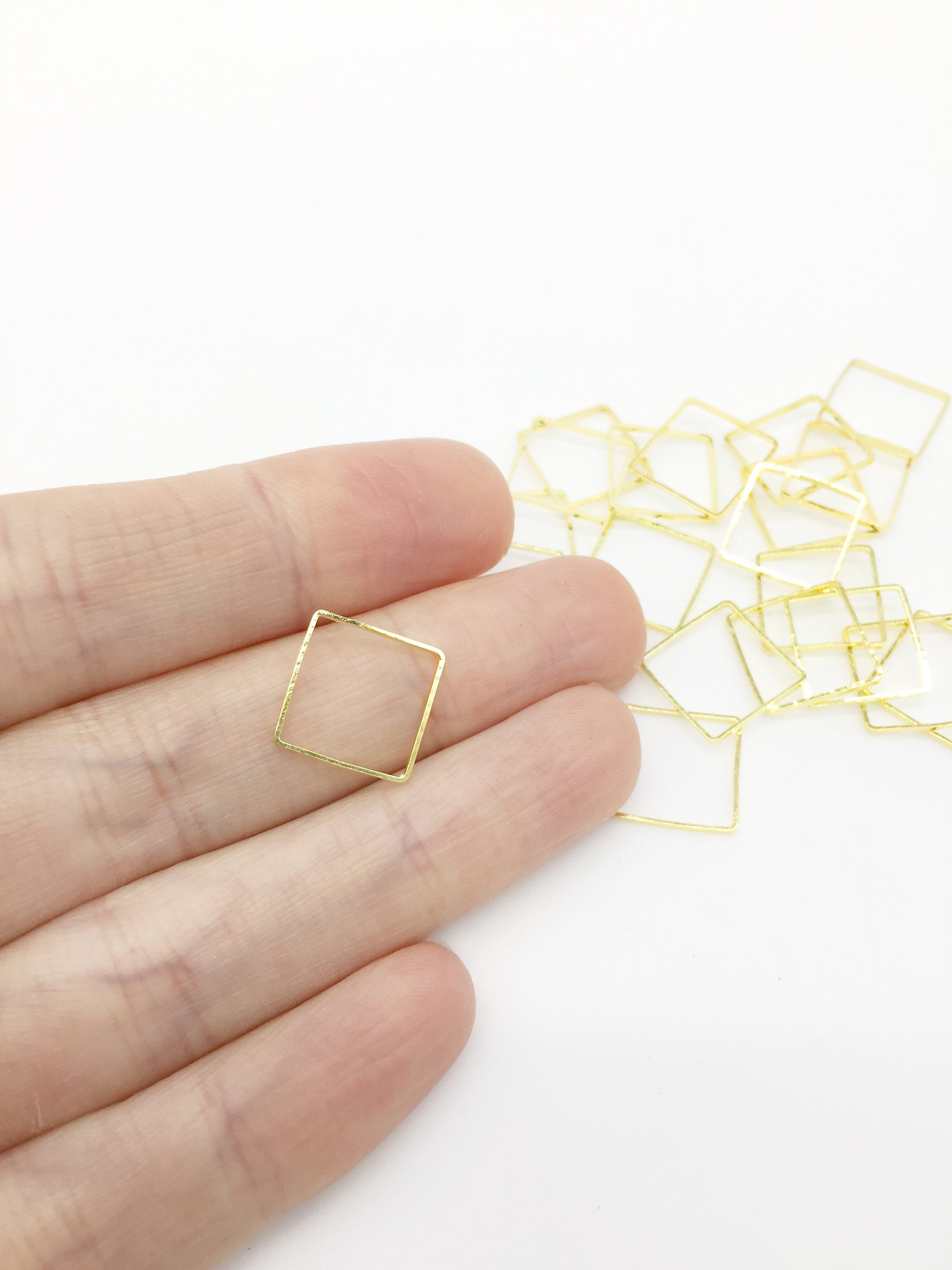 30 x Gold Square Connectors, 12mm Square Brass Linking Rings (3263)