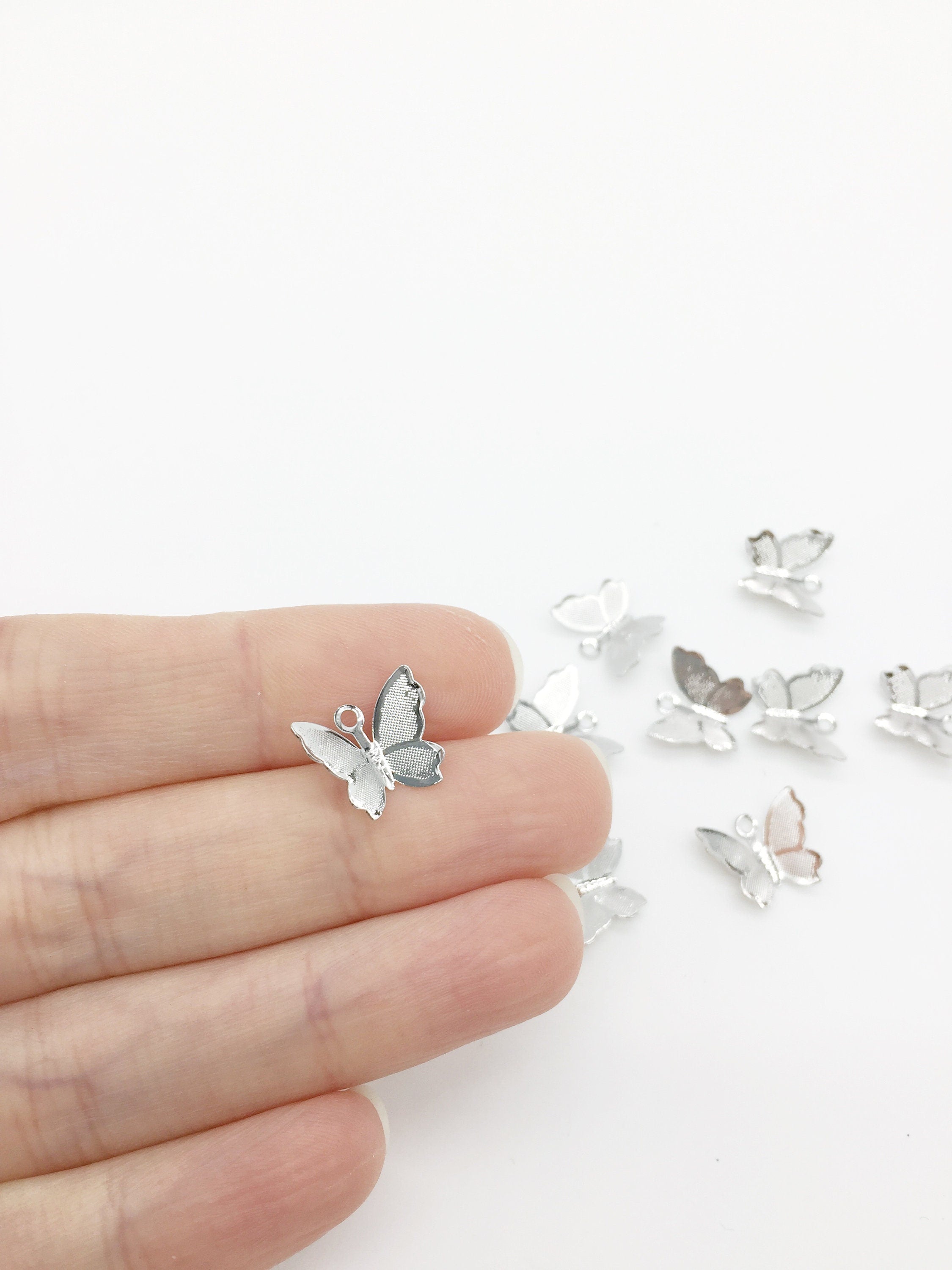 4 x Platinum Plated 3D Butterfly Charms, 11x13mm (1245)