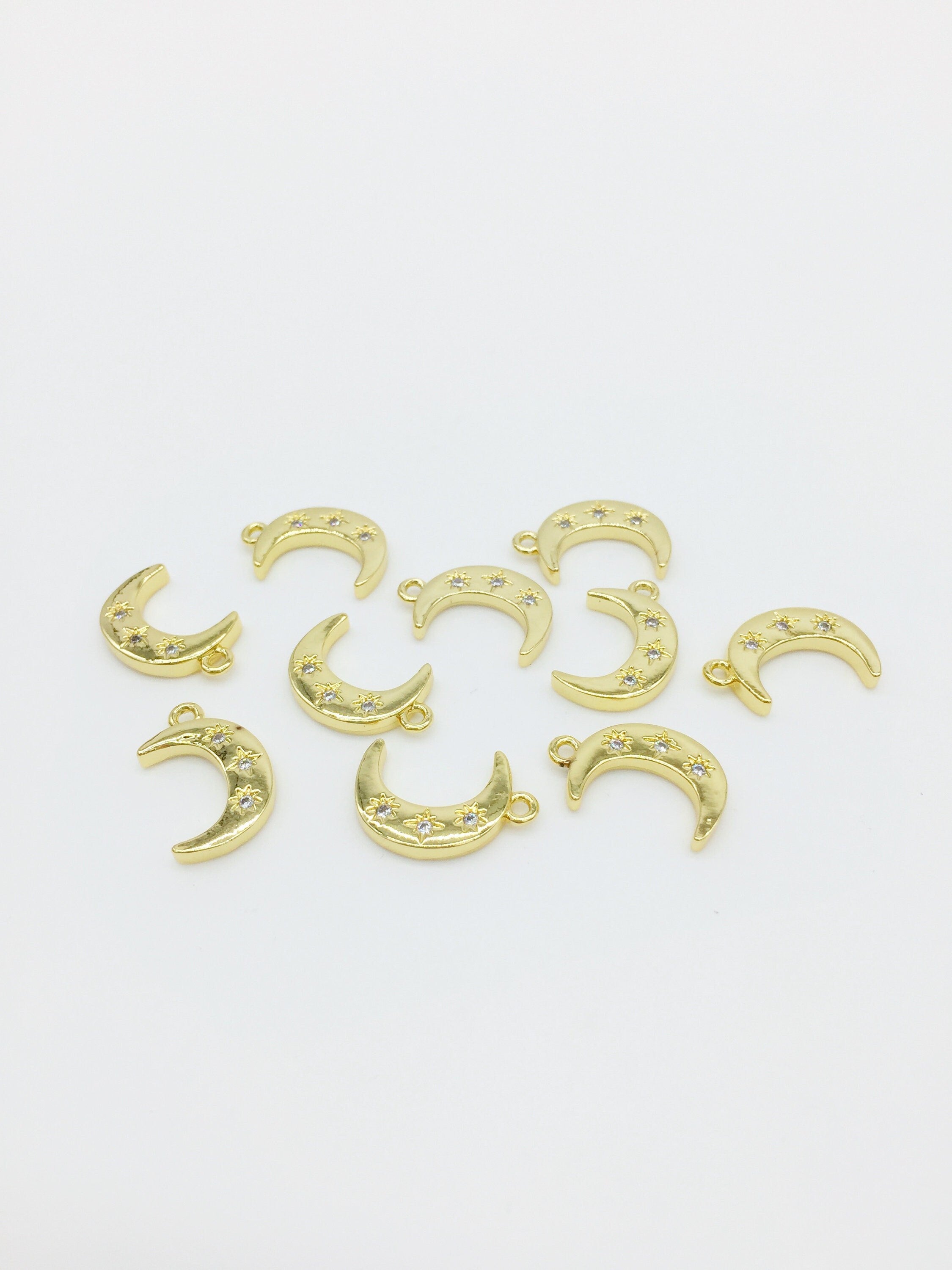 1 x 18K Gold Plated Cubic Zirconia Moon Charm, 16.5x10.5mm (2852)