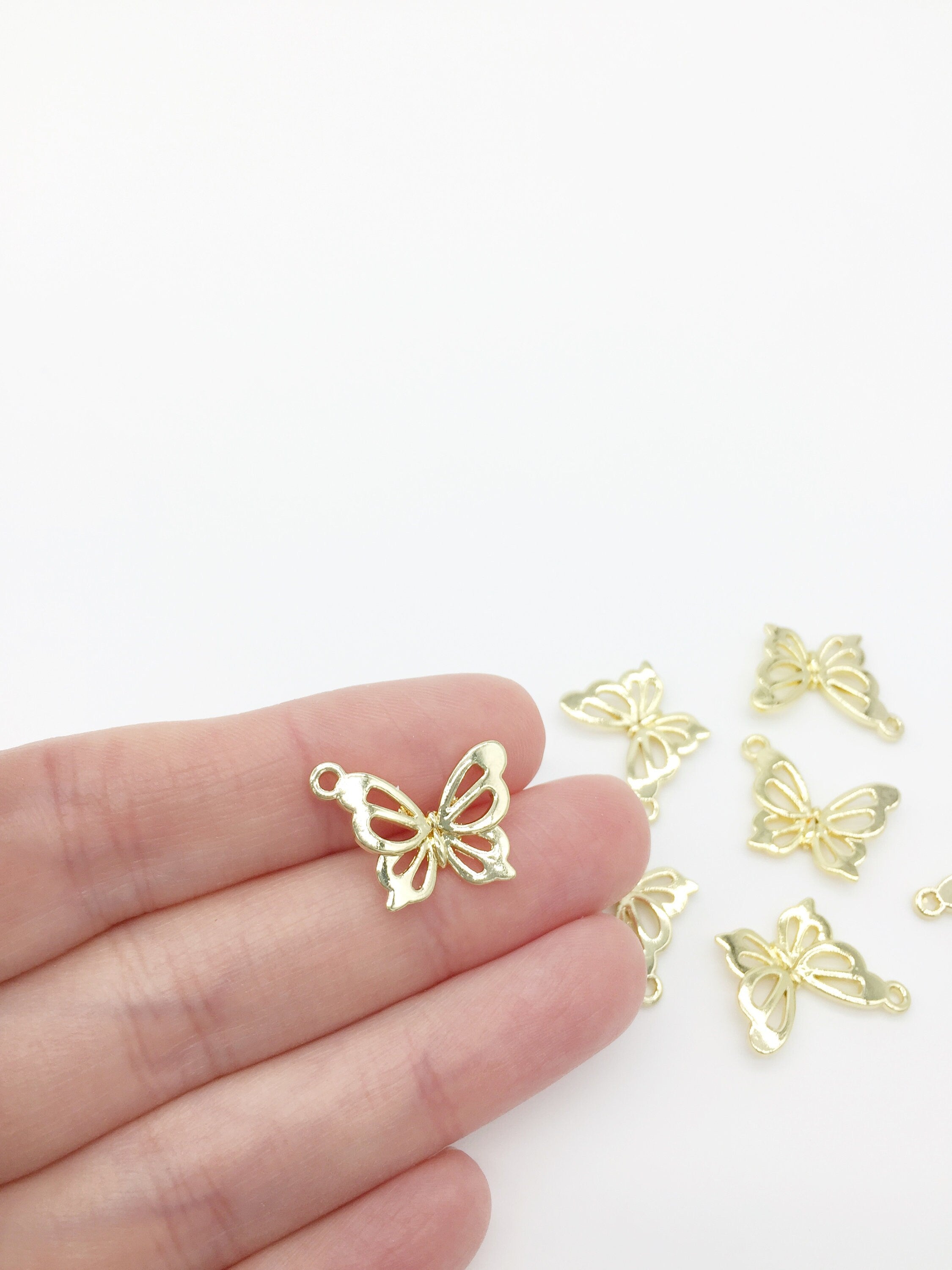6 x Gold Plated Butterfly Charms, 19x15mm (1391)