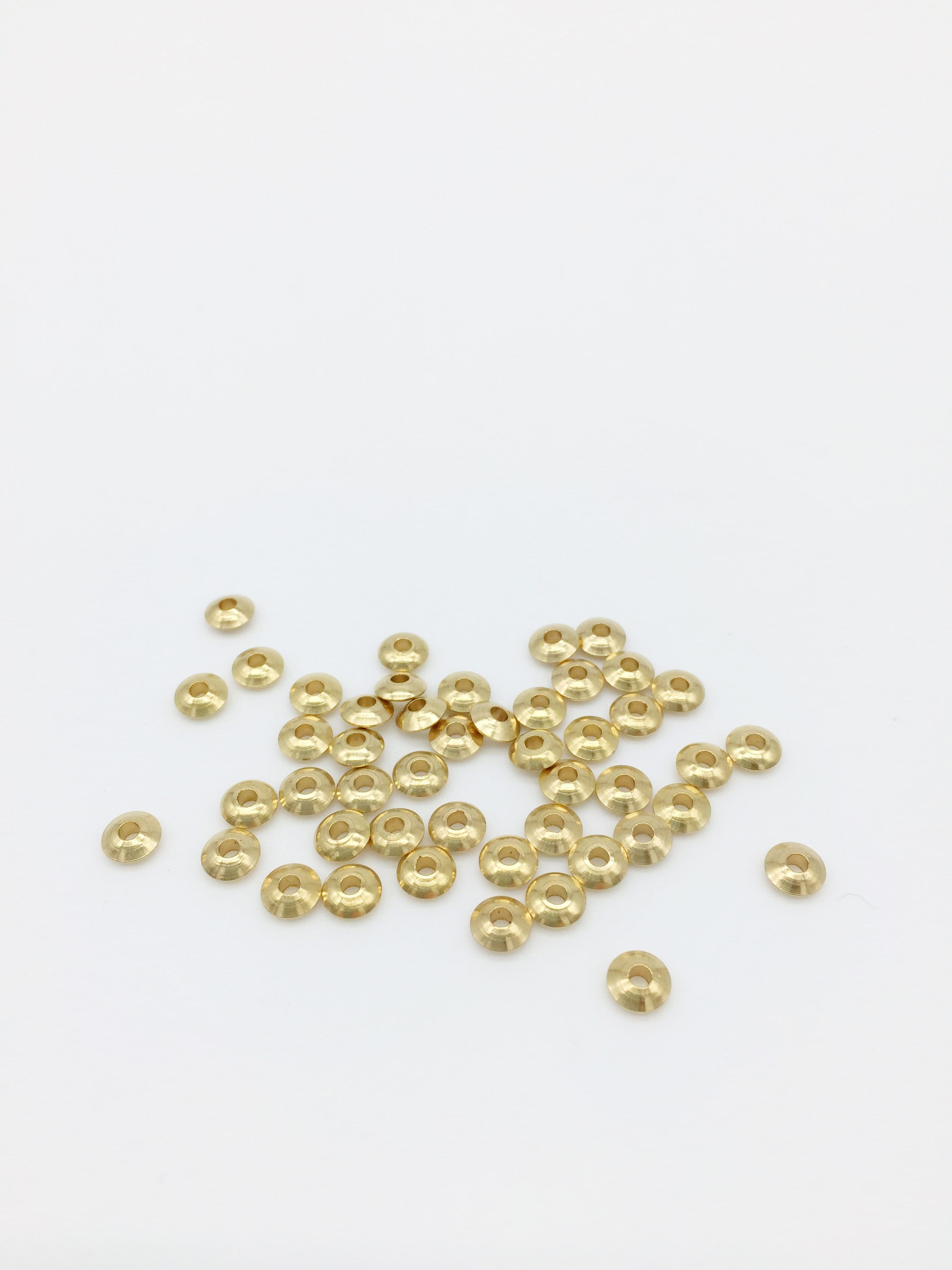 50 x Raw Brass Saucer Spacer Beads, 5mm Round Beads (0029)