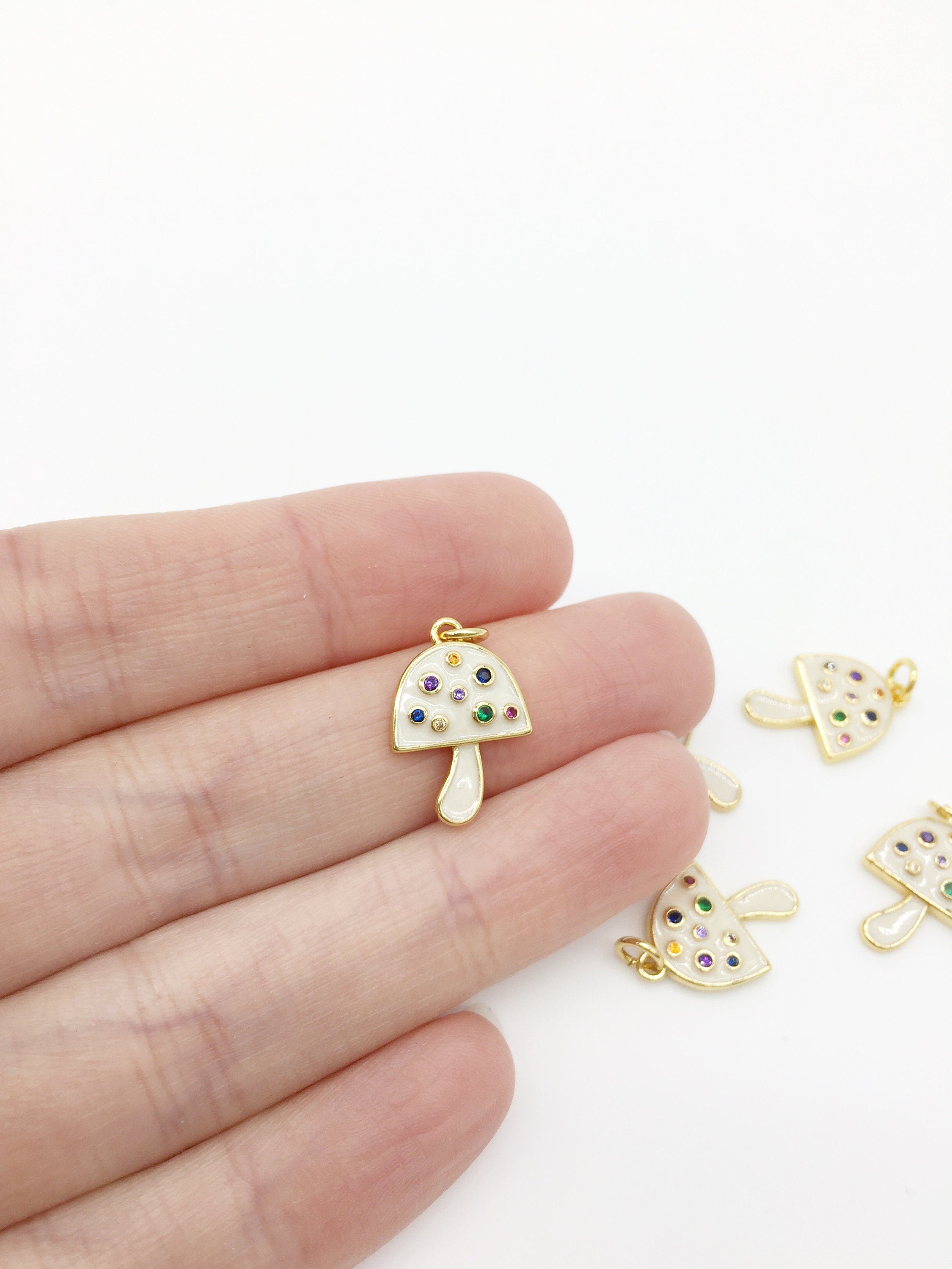 1 x 18K Gold Enamel Mushroom Pendant with Multicolour Cubic Zirconia 17x12mm (0035)