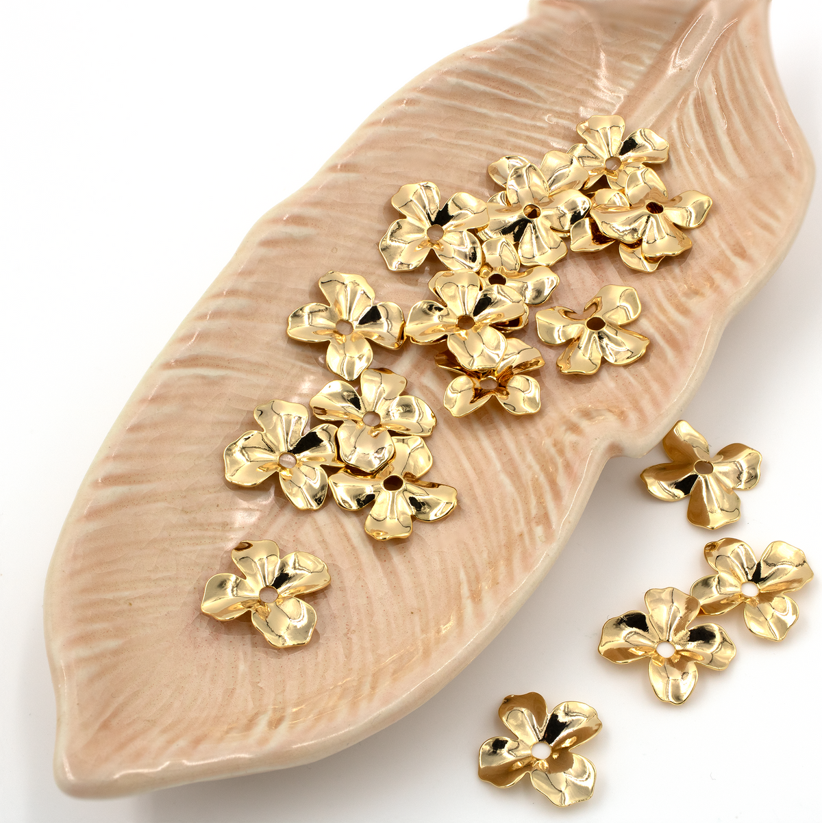 4 x 18K Gold Plated Brass Flower Beads, 14mm