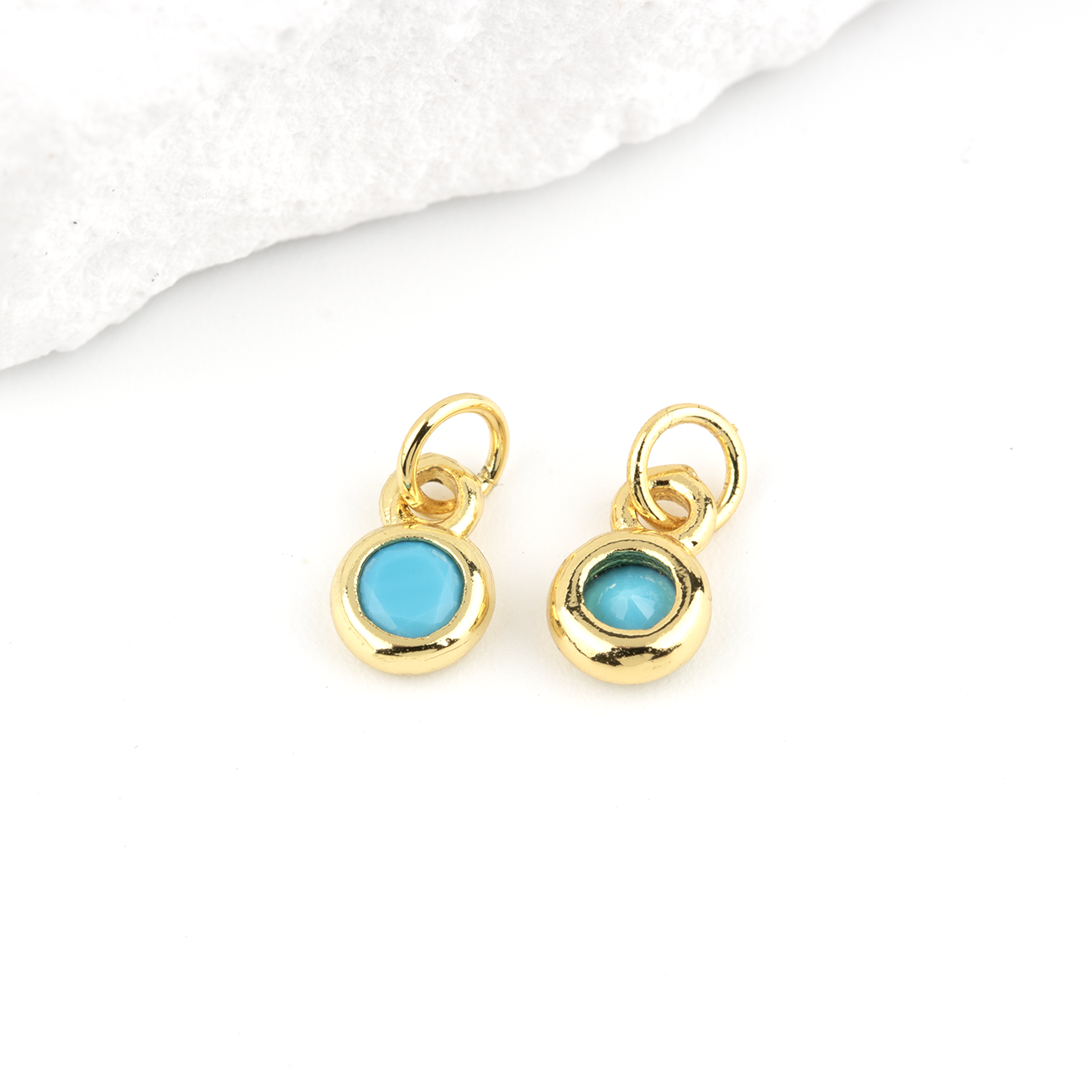 4 x 18K Gold Plated Turquoise Charms, 7x4mm