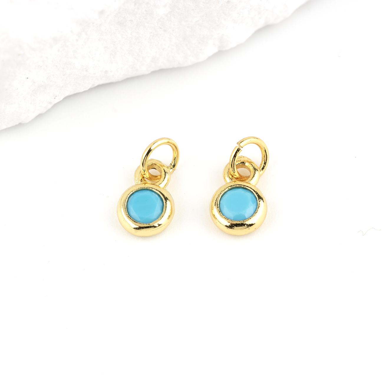 4 x 18K Gold Plated Turquoise Charms, 7x4mm