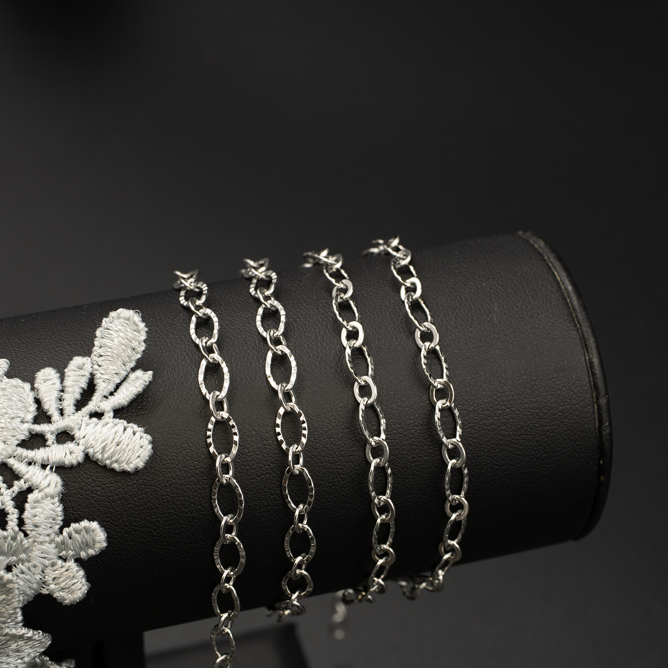 Stainless Steel Starburst Oval Link Chain