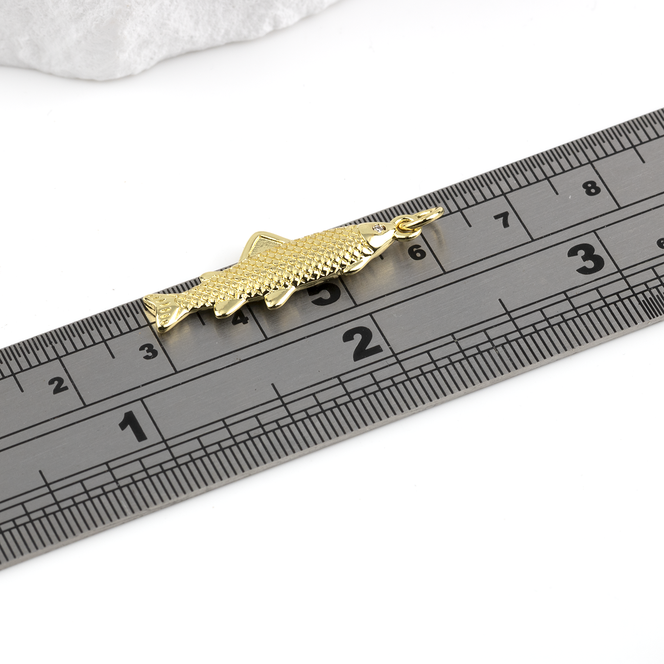 1 x 18K Gold Plated Pike Charm, 30x10mm