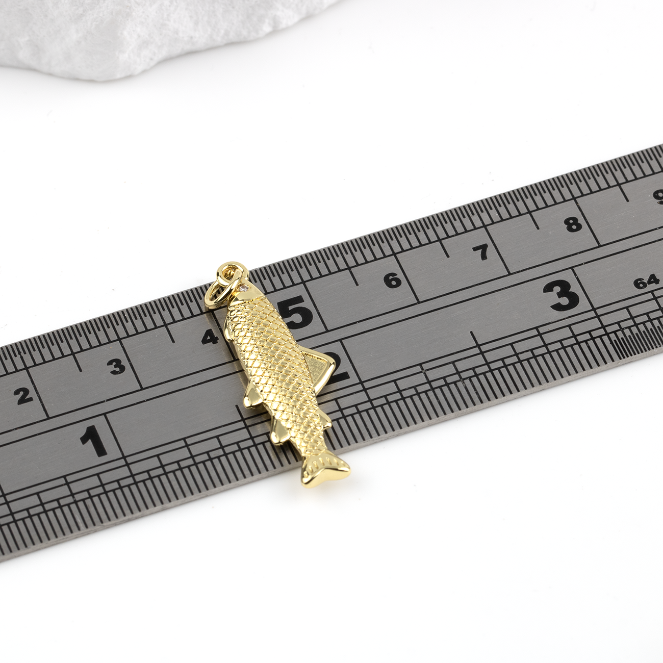 1 x 18K Gold Plated Pike Charm, 30x10mm
