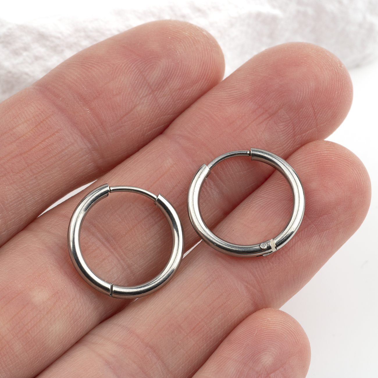 1 pair x Stainless Steel Huggie Hoop Earrings, 14mm/16mm/18mm