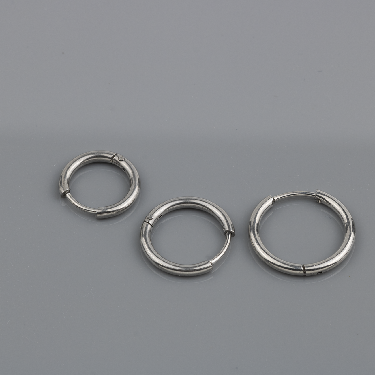 1 pair x Stainless Steel Huggie Hoop Earrings, 14mm/16mm/18mm