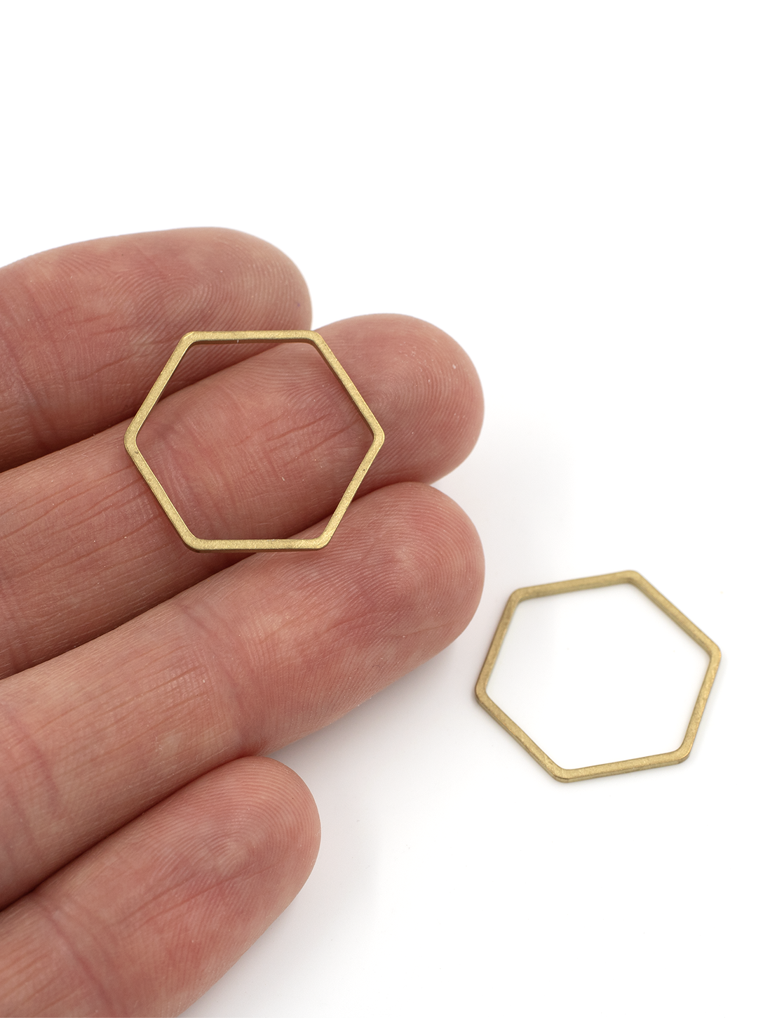 20 x Raw Brass Hexagon Jewellery Connectors, 23x20mm (C0644)