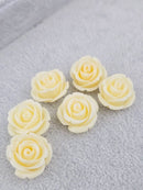 6 x Cream Coral Rose Bud Beads, 20mm (3581)
