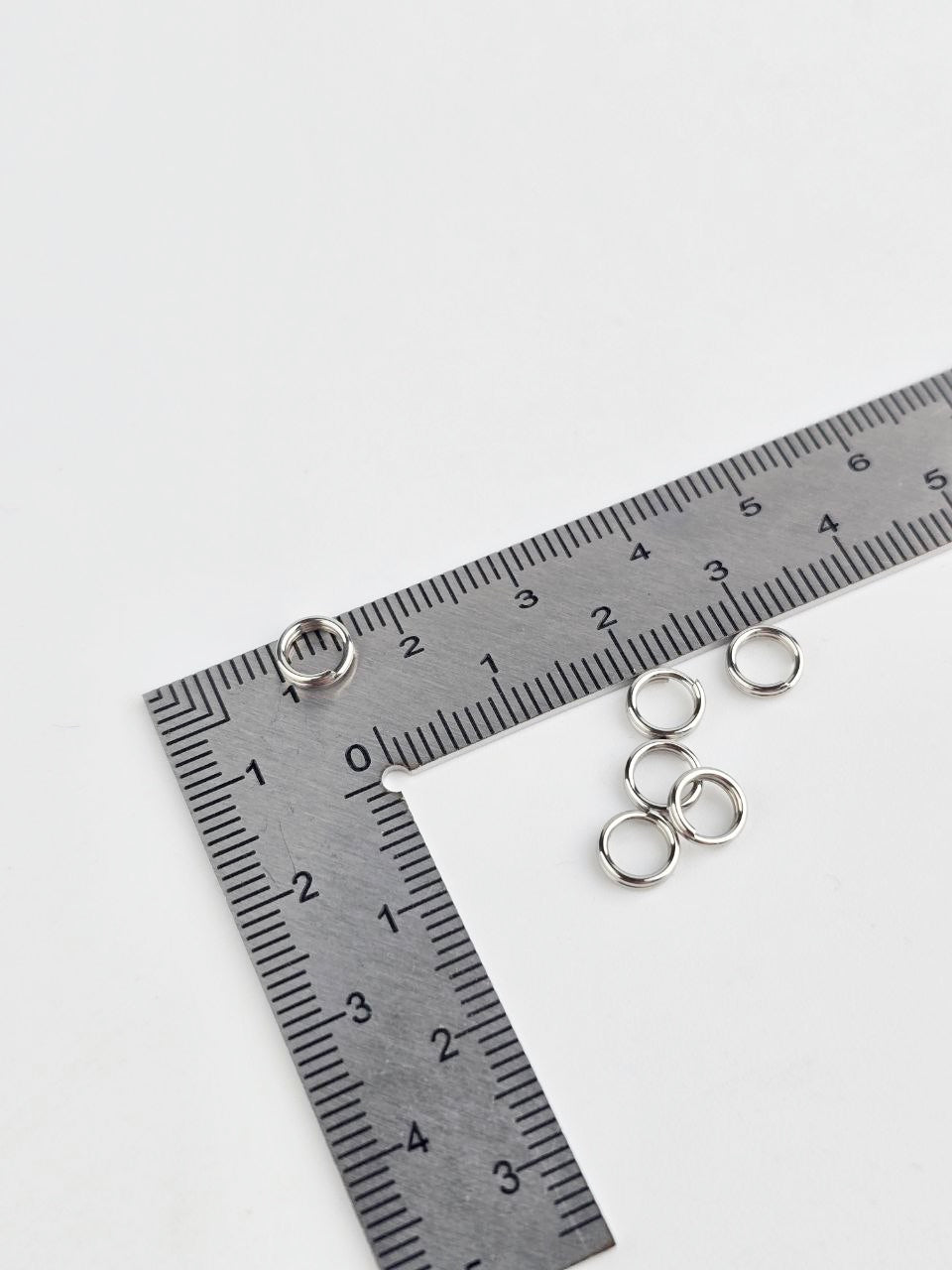 50 x Stainless Steel Split Jump Rings, 6mm