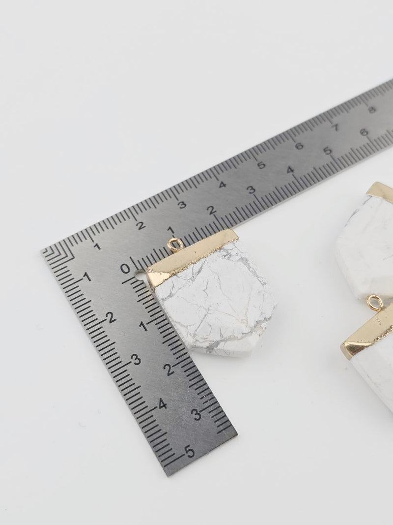 Vintage Gold White Howlite Pendant, 30x20mm