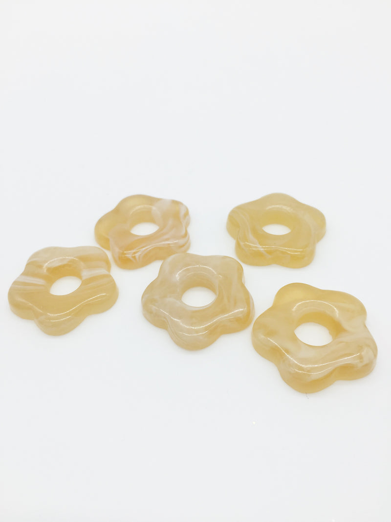 2 x Marbled Creme Caramel Resin Flower Beads, 26mm (3910)