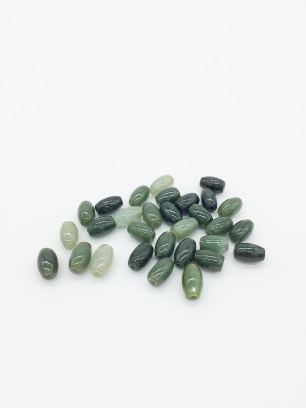 2 x Green Jade Gemstone Rice Shaped Beads, 9x6mm (3920)