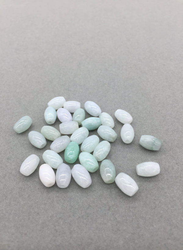 2 x Light Green Jade Gemstone Rice Shaped Beads, 9x6mm (3920)