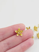 10 x Brass Flower with Stamen Bead Caps, 13x7mm (0696)