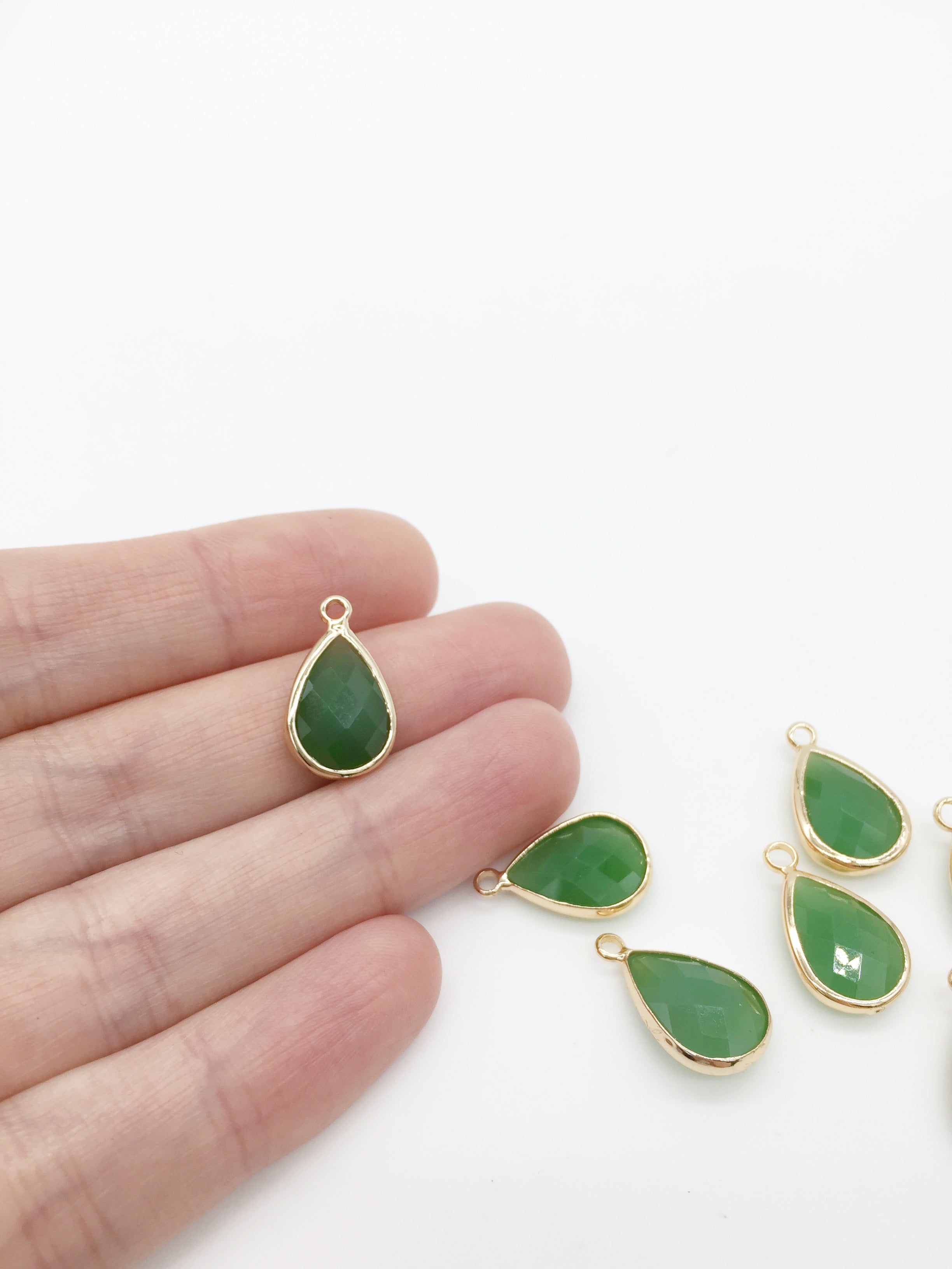 2 x Gold Plated Opaque Green Faceted Glass Teardrop Pendants, 18x11mm (0505)