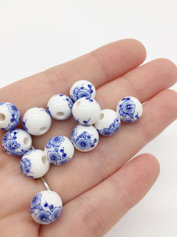 10 x Round White Ceramic Beads with Blue Floral Pattern, 10mm (3878)