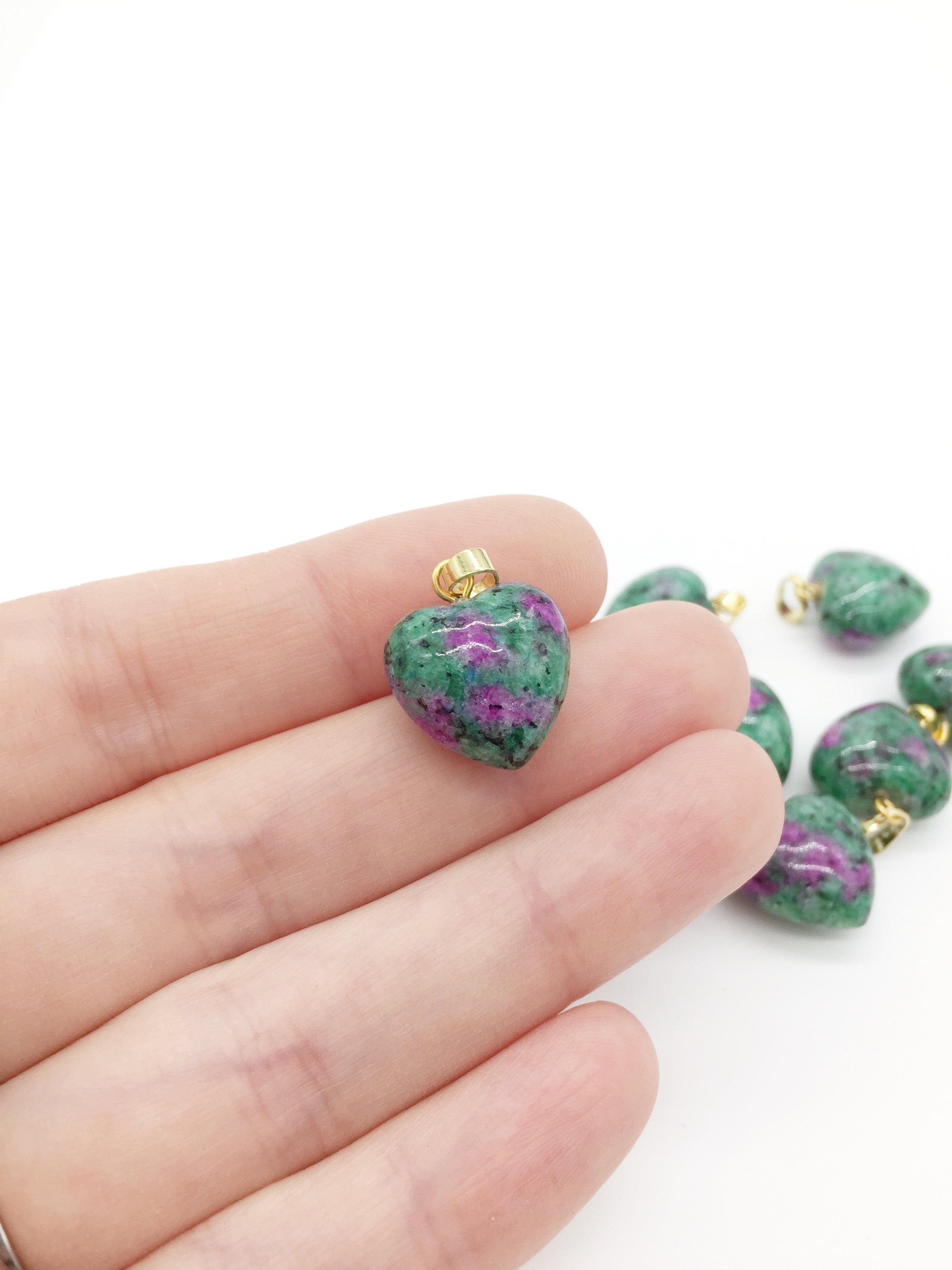 1 x Puffy Heart Ruby in Zoisite Pendant with Gold Plated Loop and Bail, 19x15mm (1062)