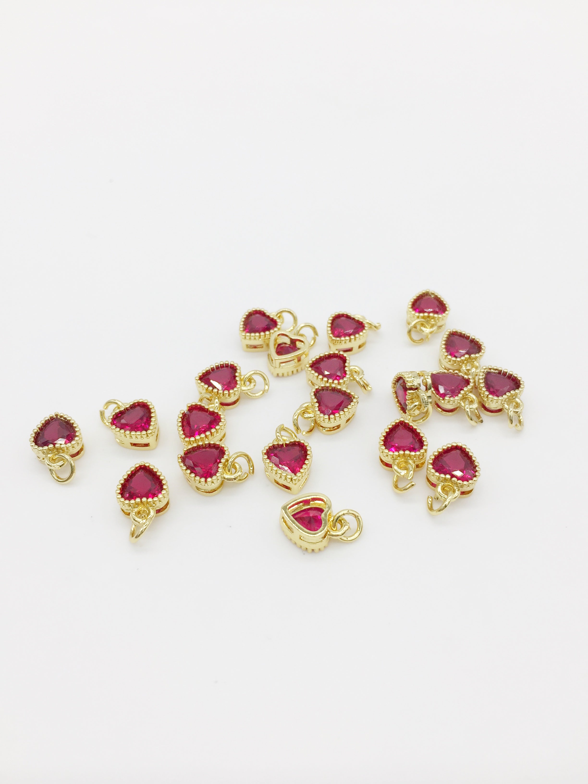 1 x 18K Gold Plated Ruby Red Cubic Zirconia Heart Charm, 9.5x7mm (0163)