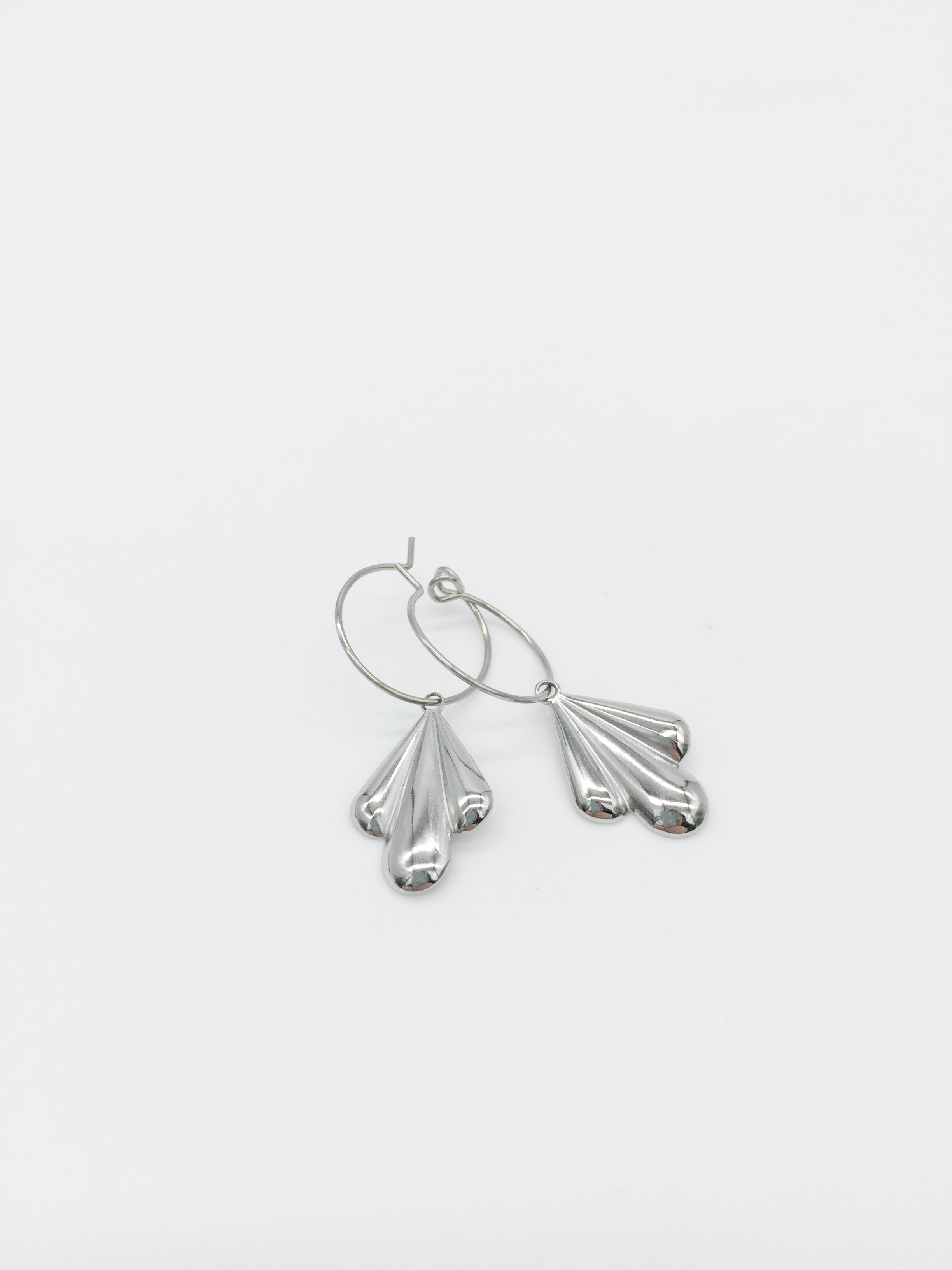 1 x Stainless Steel Domed Fan Charm, 20x13mm (0107S)