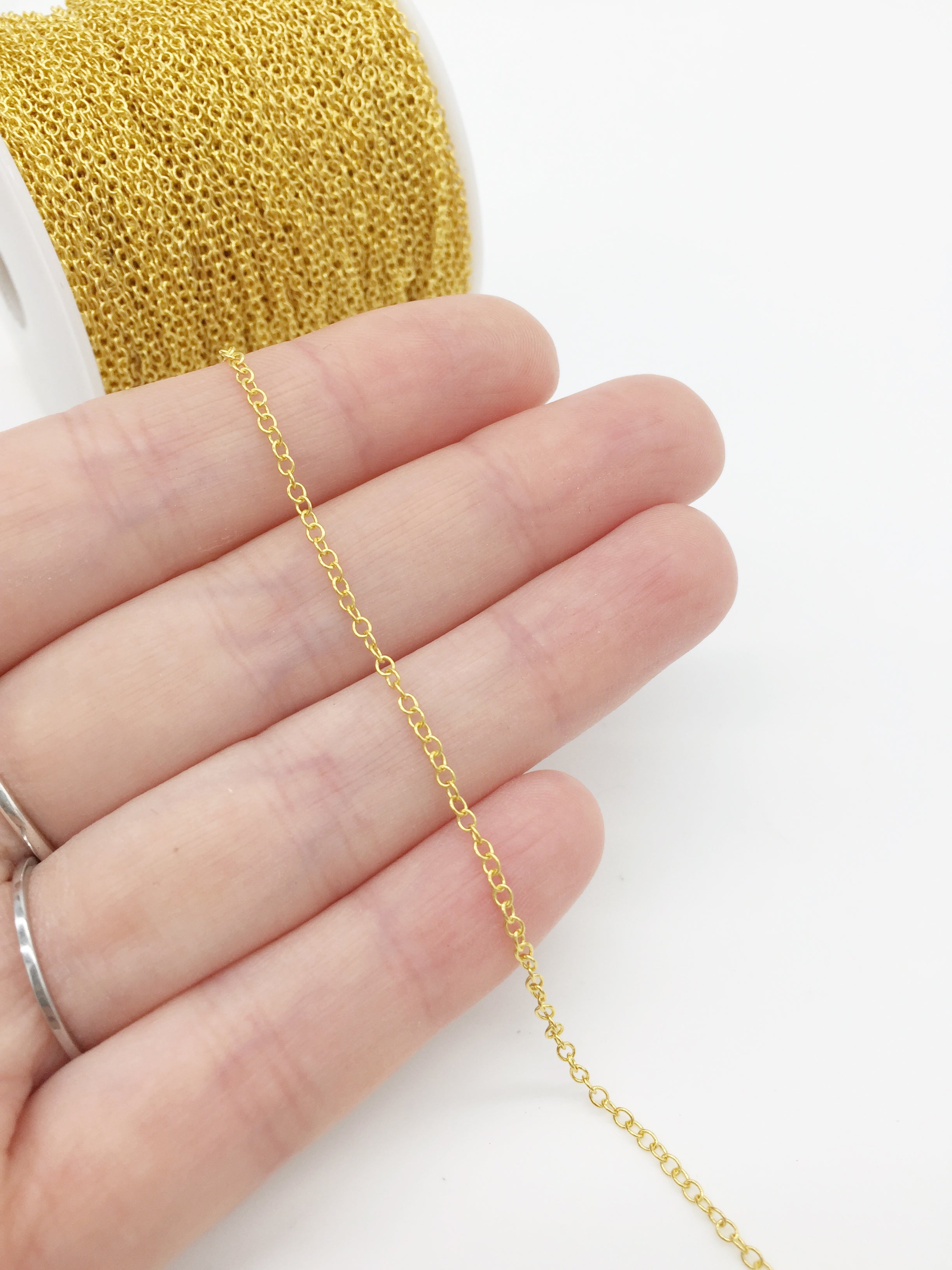 5 metres x 2x1.5mm Gold Plated Brass Cable Chain with Soldered Oval Links (4106)