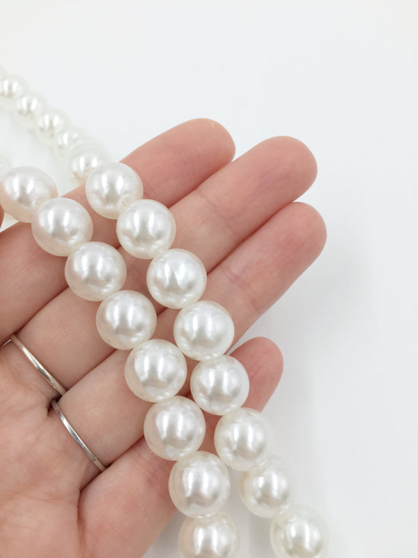 1 strand x White Round Acrylic Pearl Beads, 12mm