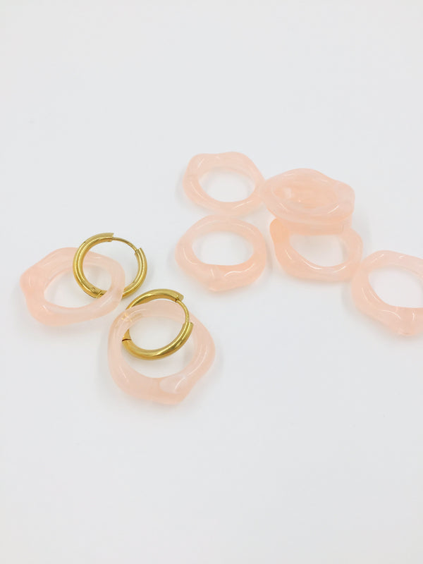 8 x Marbled Peach Blush Resin Earring Pendants, Organic Round Shape, 27x25mm (1719)