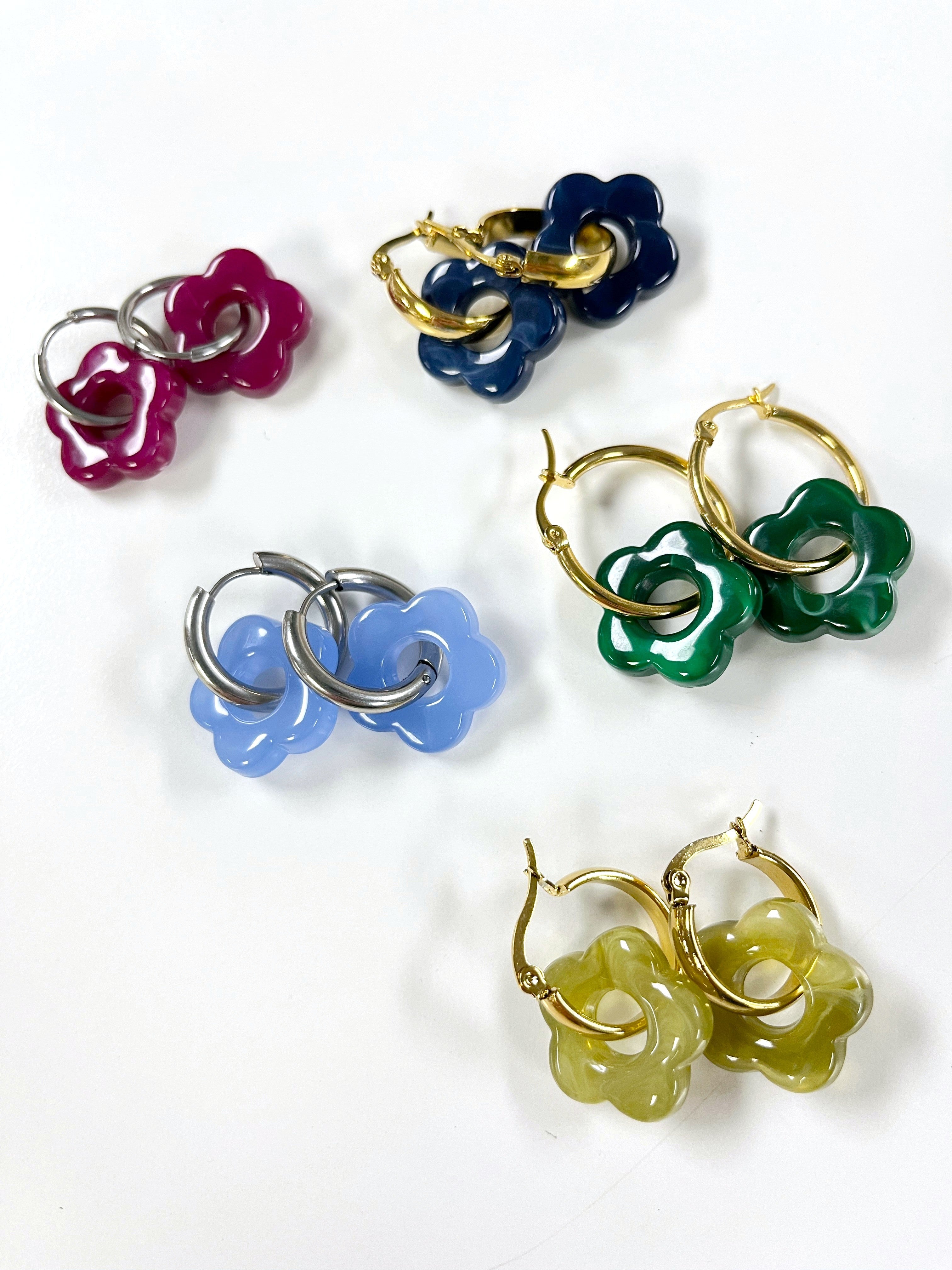 2 x Resin Flower Beads for Hoop Earrings, 20mm