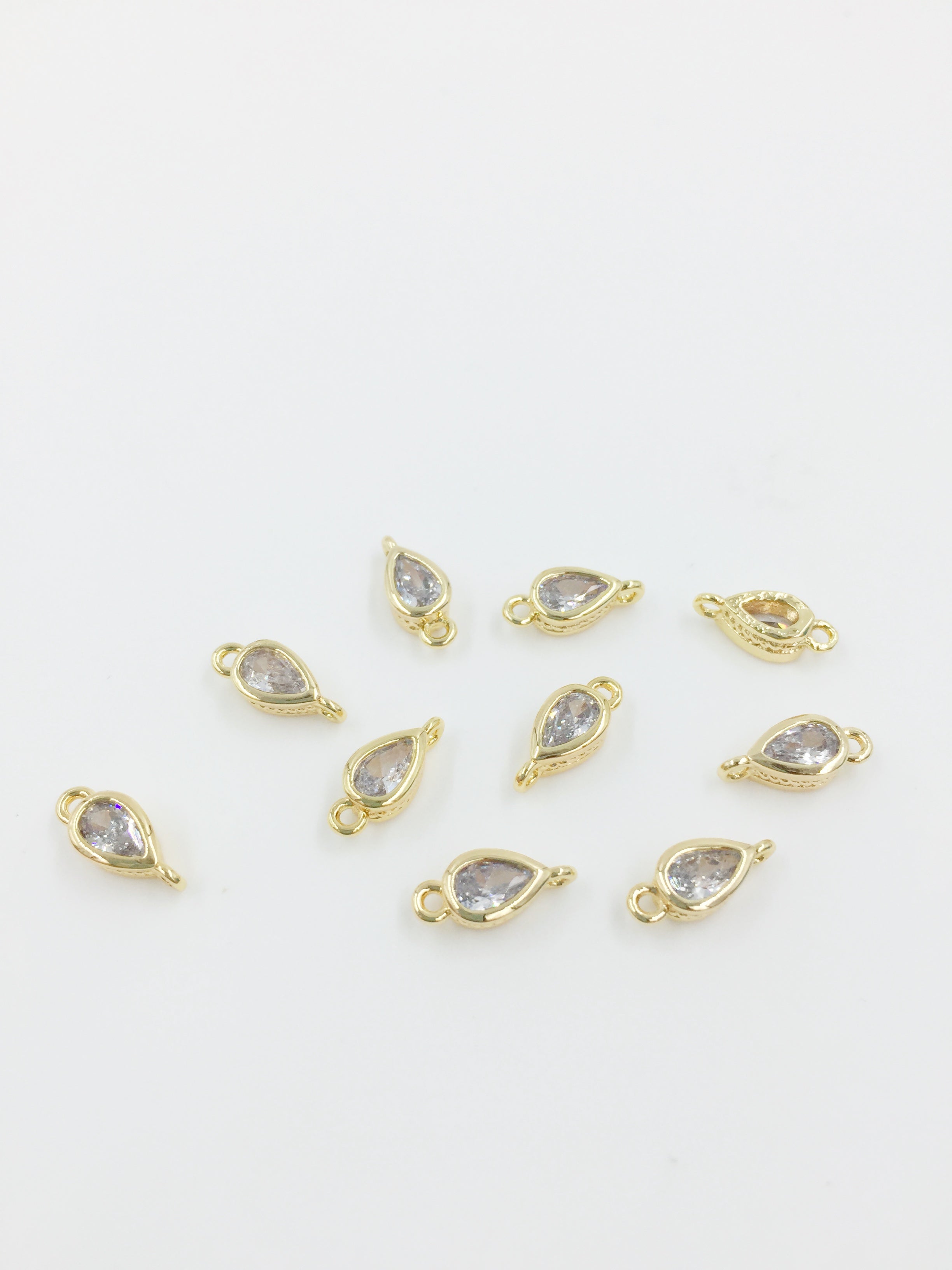 2 x 18K Gold Plated Tiny Cubic Zirconia Teardrop Jewellery Connectors, 10x4mm (1357)