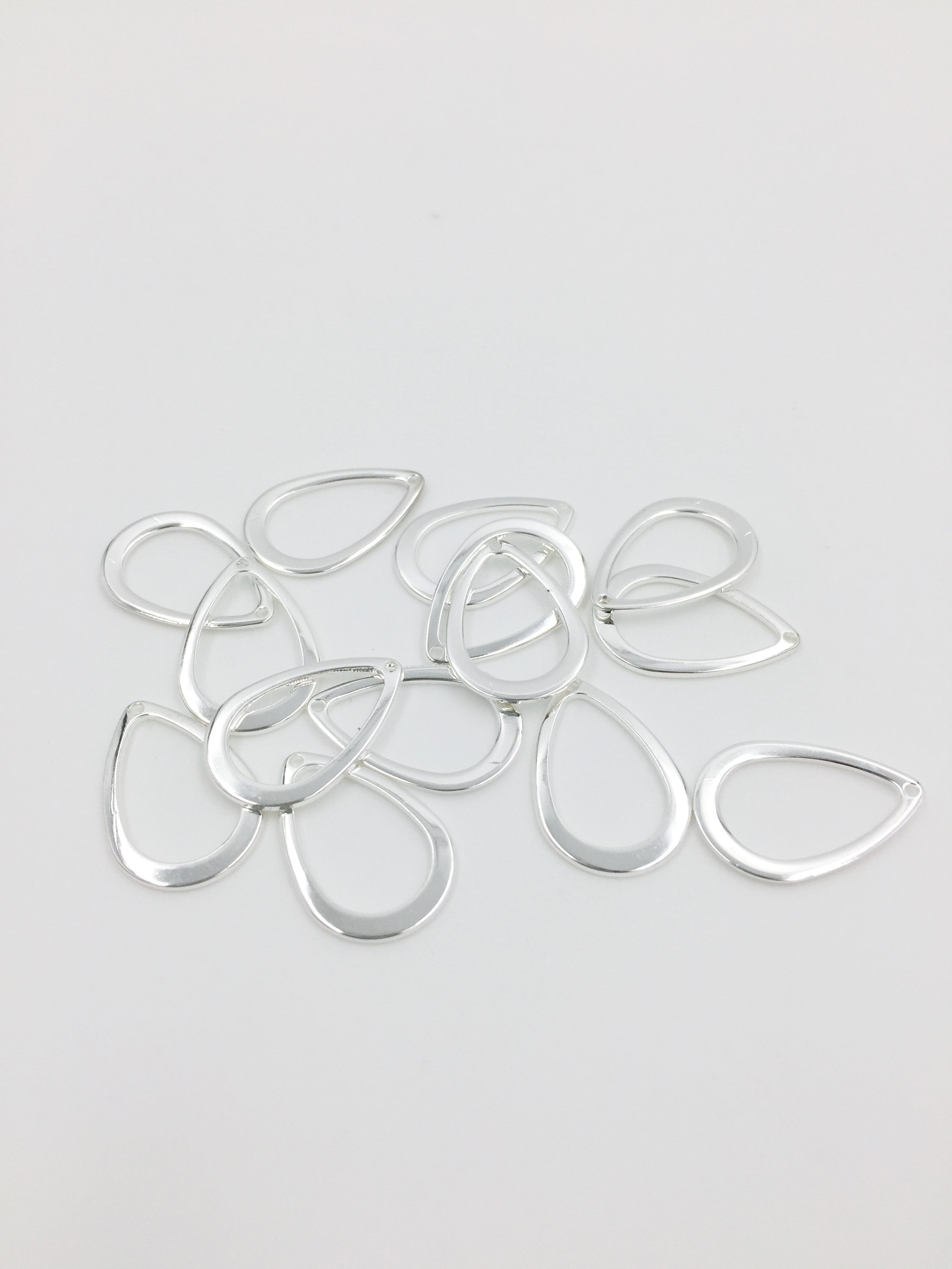 10 x 915 Sterling Silver Plated Stainless Steel Teardrop Charms, 17x11.5mm (0041)