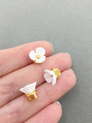 10 x Pure White Resin Flower Shaped Buttons, 11mm