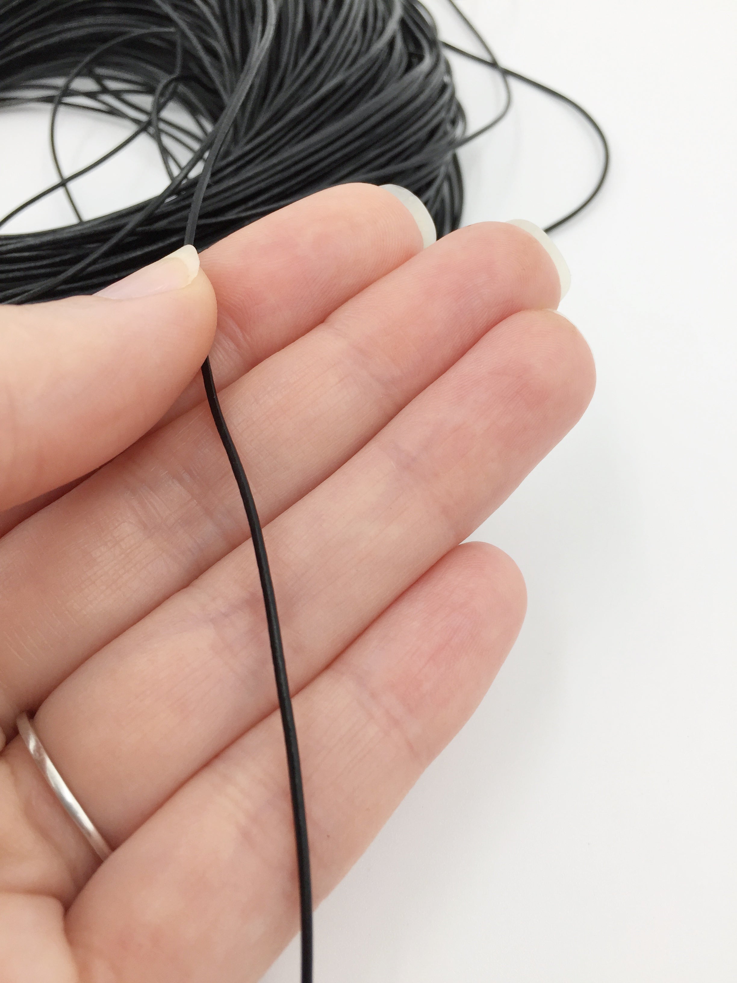 1mm/1.5mm/2mm Genuine Leather Cord, Round, Black Colour