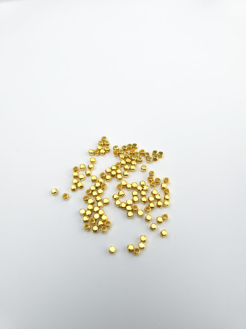 50 x Raw Brass Smooth Cube Spacer Beads, 3x3mm (3986)