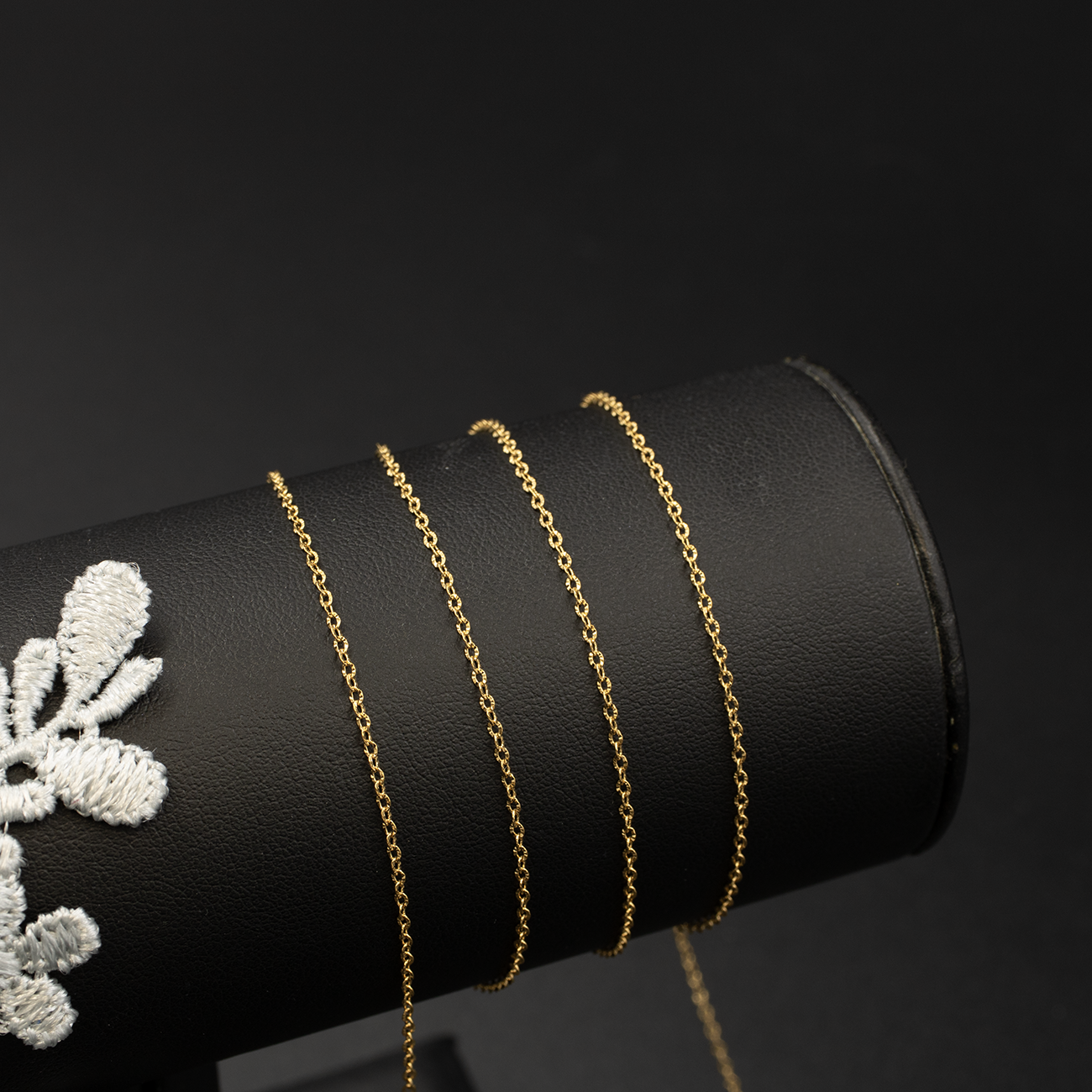 PVD Gold Stainless Steel Fine Starburst Cable Chain