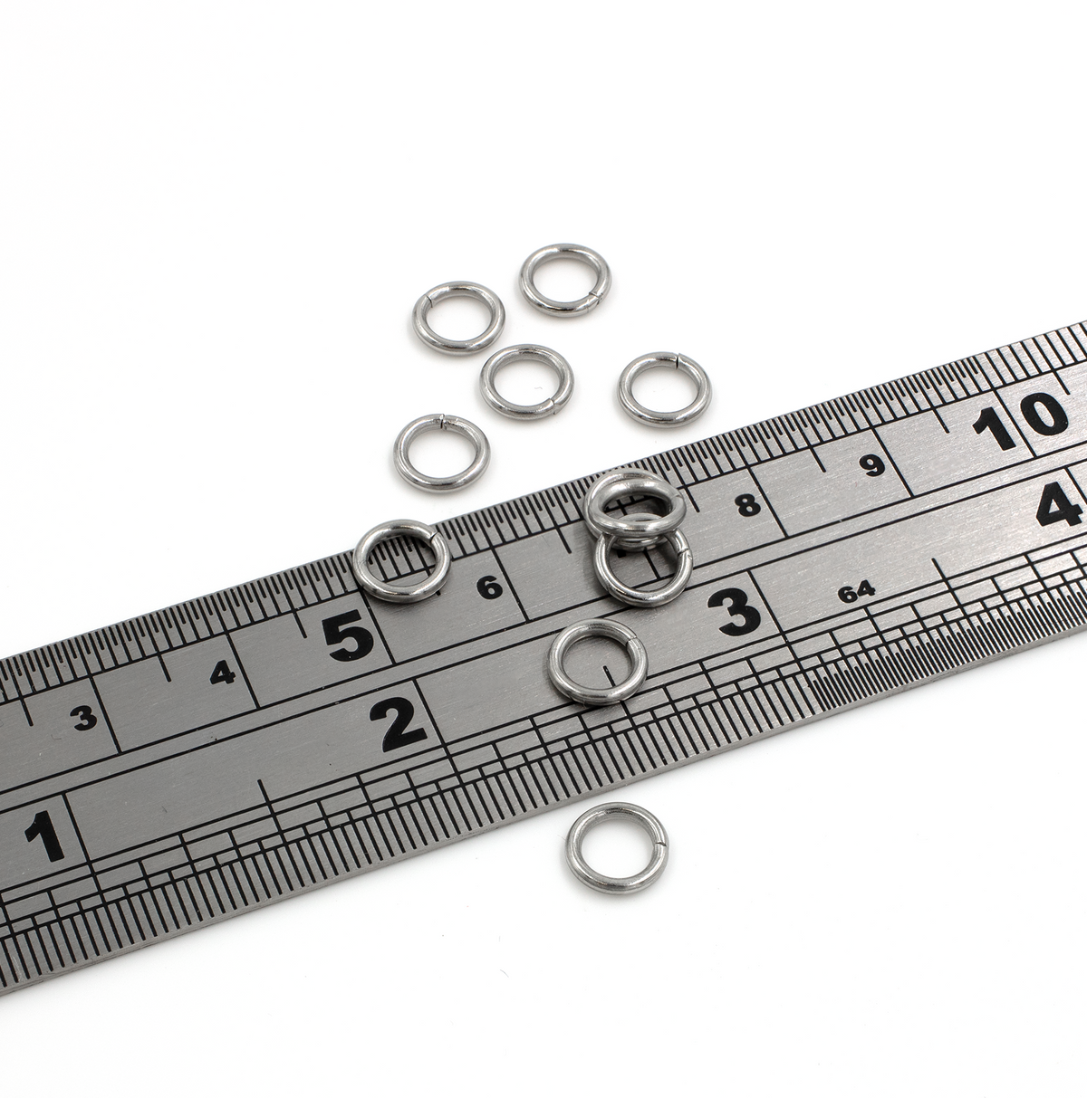 100 x Stainless Steel Jump Rings, 7x1.2mm