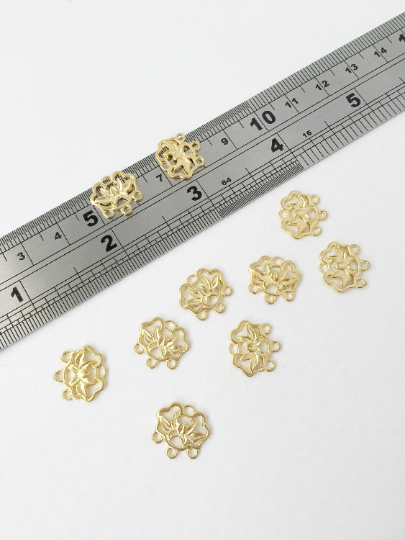 4 x Raw Brass Lotus Jewellery Connectors, 12.5x13mm (1472)