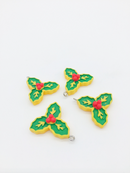 1 x Resin Holly Berries Cookie Pendant, 28x26mm (3366)