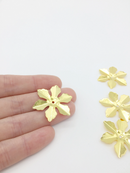 8 x Gold Tone Flower Beads, 33mm Metal Flower Beads for Tiara Making