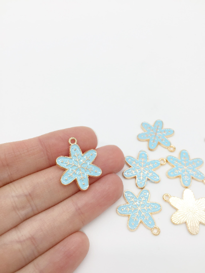 10 x Light Blue Enamel Coated Gold Snowflake Charms, 24x19mm (2907)