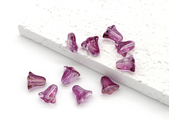10 x Bell Shaped Burgundy Glass Flower Beads, 10x10mm (3737)