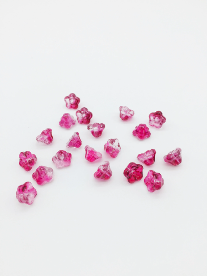 20 x Tiny Fuchsia Pink Glass Trumpet Flower Beads, 8.5x5.5mm (3747)