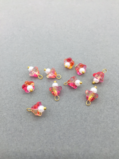 10 x Pink and Yellow Glass Trumpet Flower Charms with Pearl, 14x9mm (3753)