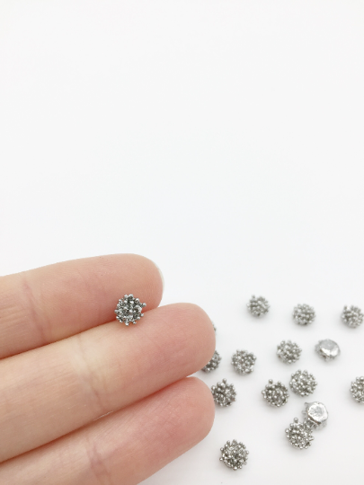 10 x Silver Flower Stamen Cabochons, 6mm (0341)