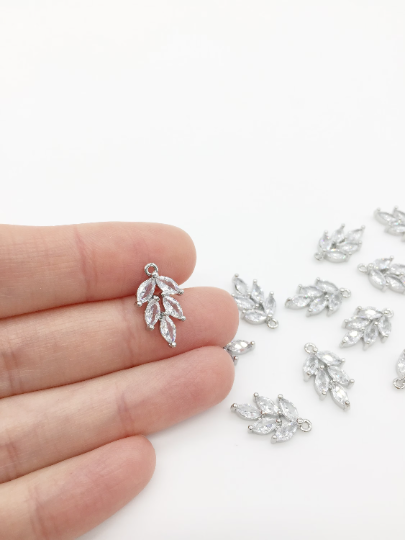 1 x Rhodium Plated Cubic Zirconia Leaf Shaped Pendant, 16x12mm (0288S)