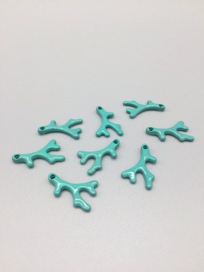 4 x Turquoise Enamel Coated Solid Metal Coral Pendants, 25x15mm