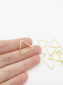 10 x Gold Triangle Jewellery Connectors, 15x18mm (3851)